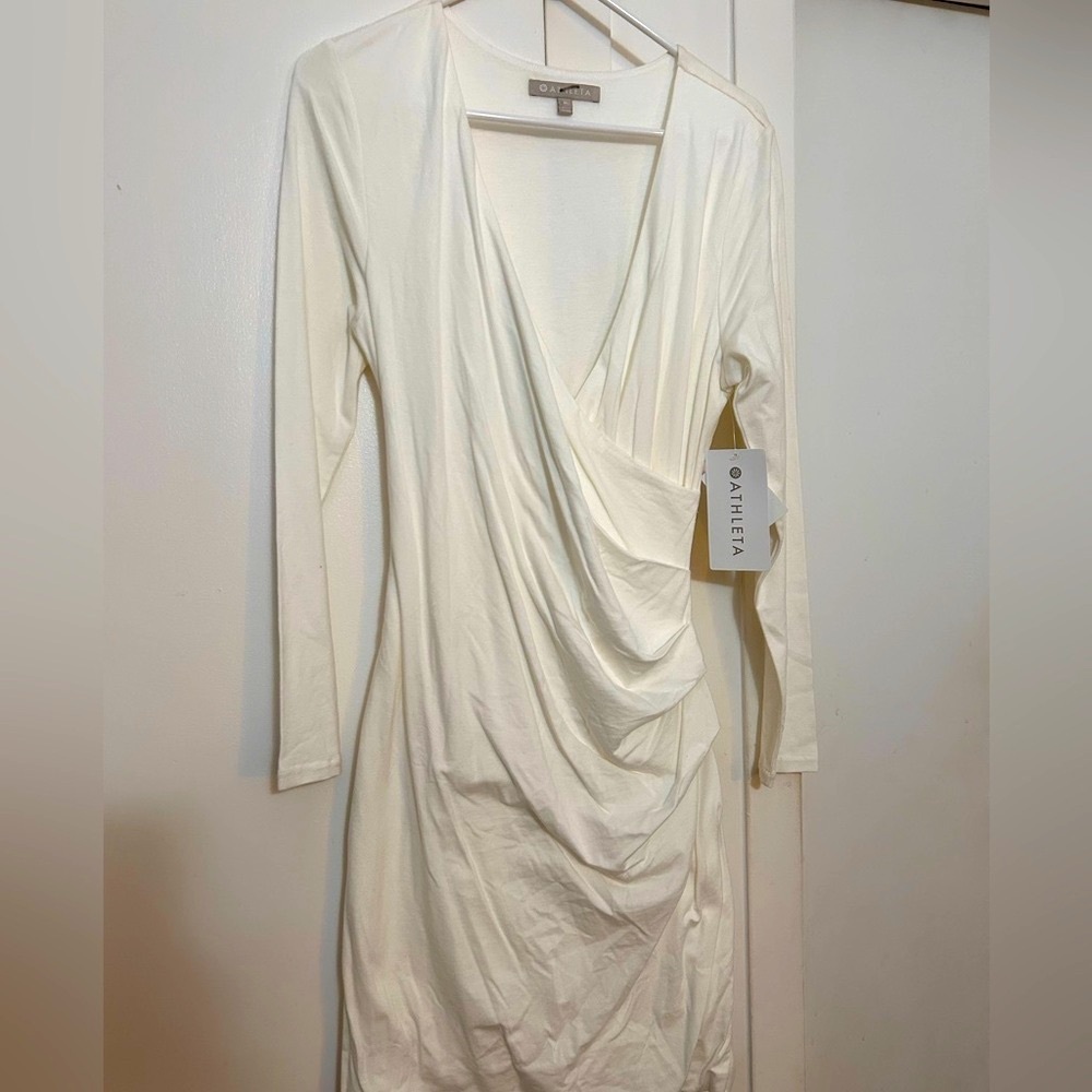 Athleta white Long Sleeve Draped Dress M new with tags